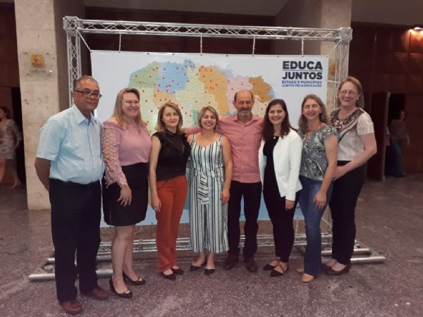 Secretria de Educao participa de lanamento do Programa Educa Juntos, do Governo do Estado