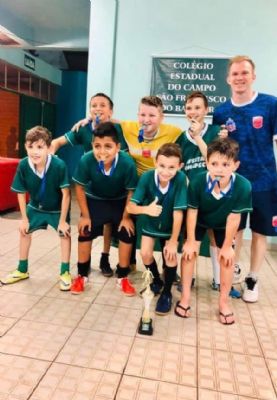 Equipe Sub 11  campe da Copa So Francisco do Bandeira de Futsal, em Dois Vizinhos